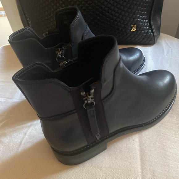 Franco Sarto Women’s Halford Ankle Boot - Picture 10 of 14